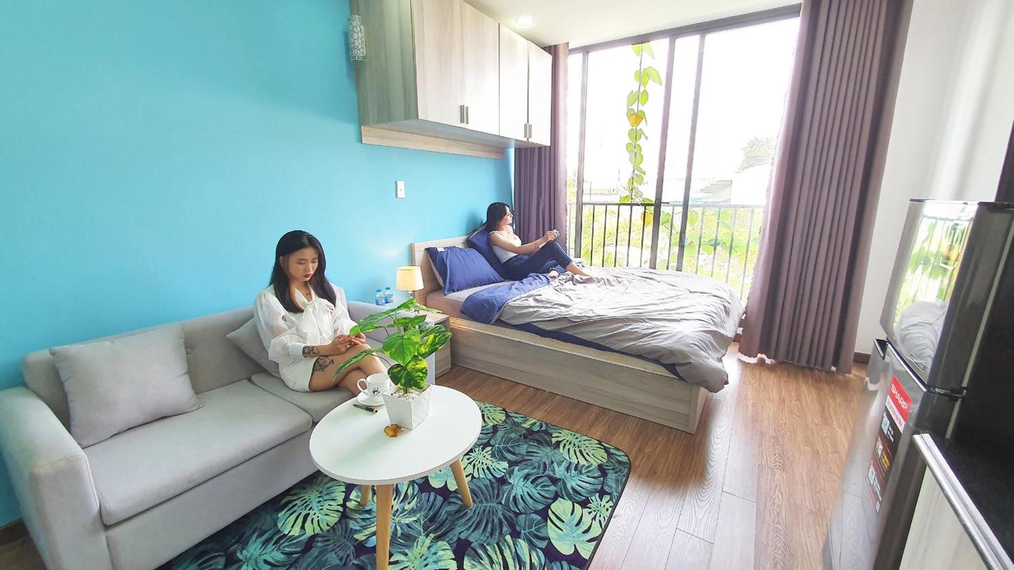 Khách sạn hẻo lánh The Art - Tina And 3*